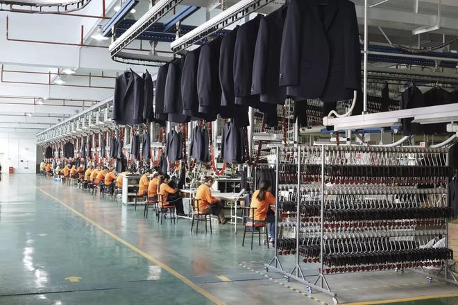 服裝工廠(chǎng)采購(gòu)供應(yīng)不準(zhǔn)時(shí) 挑戰(zhàn)、根源與解決策略